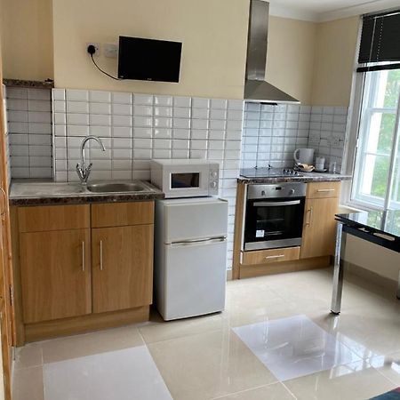 Studio To Let In Covent Garden With Kitchen Londen Buitenkant foto